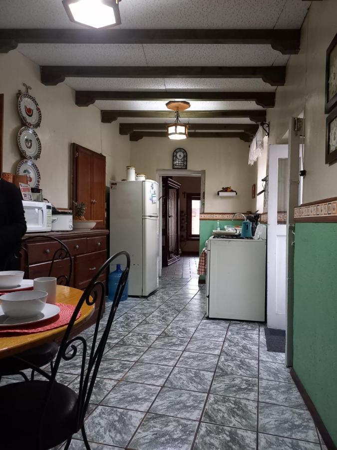 Home Stay Maria Идальго-дель-Парраль Экстерьер фото