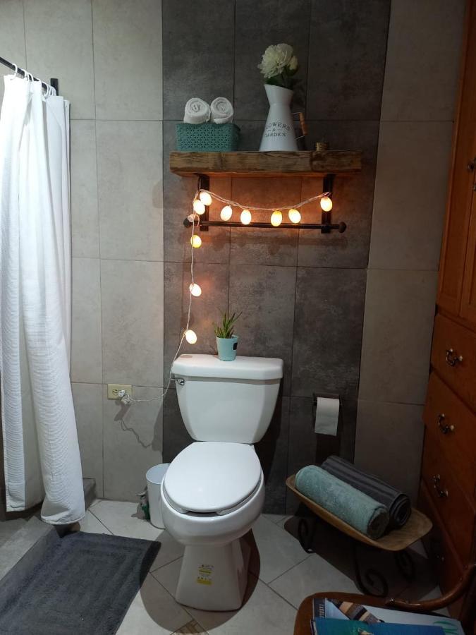 Home Stay Maria Идальго-дель-Парраль Экстерьер фото
