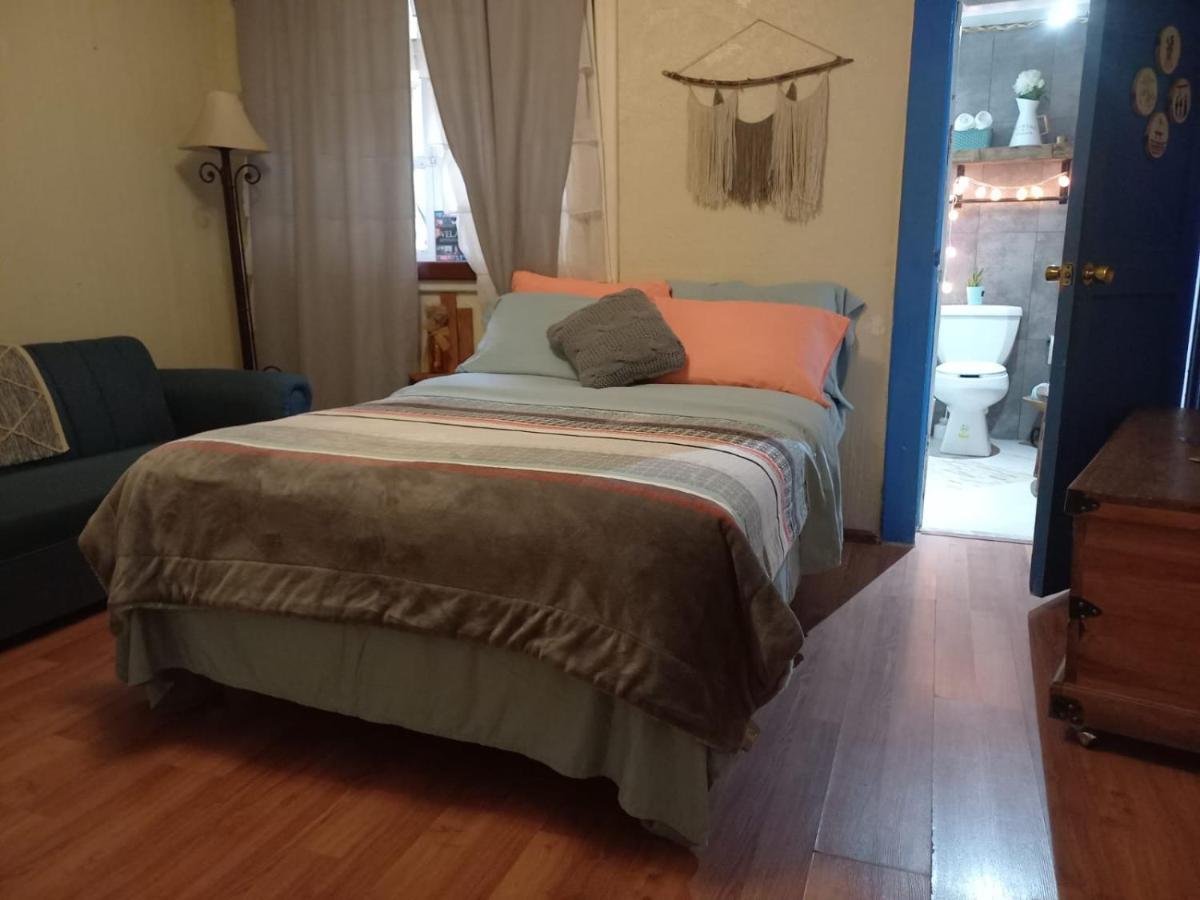 Home Stay Maria Идальго-дель-Парраль Экстерьер фото