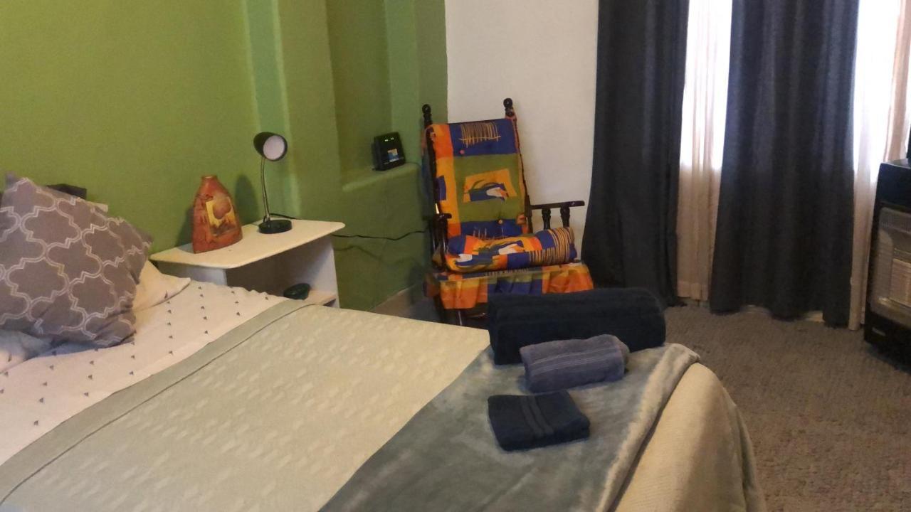 Home Stay Maria Идальго-дель-Парраль Экстерьер фото