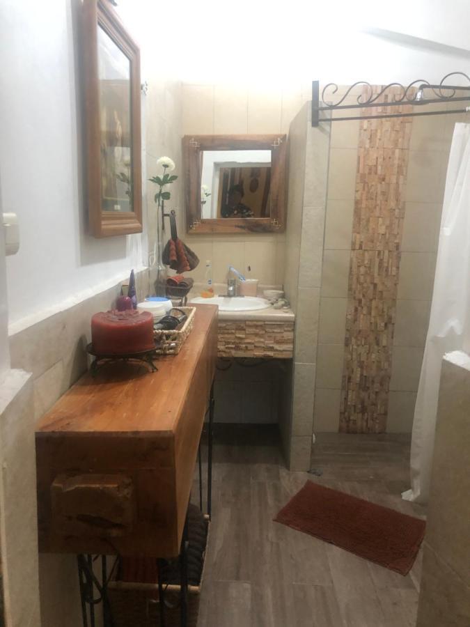 Home Stay Maria Идальго-дель-Парраль Экстерьер фото